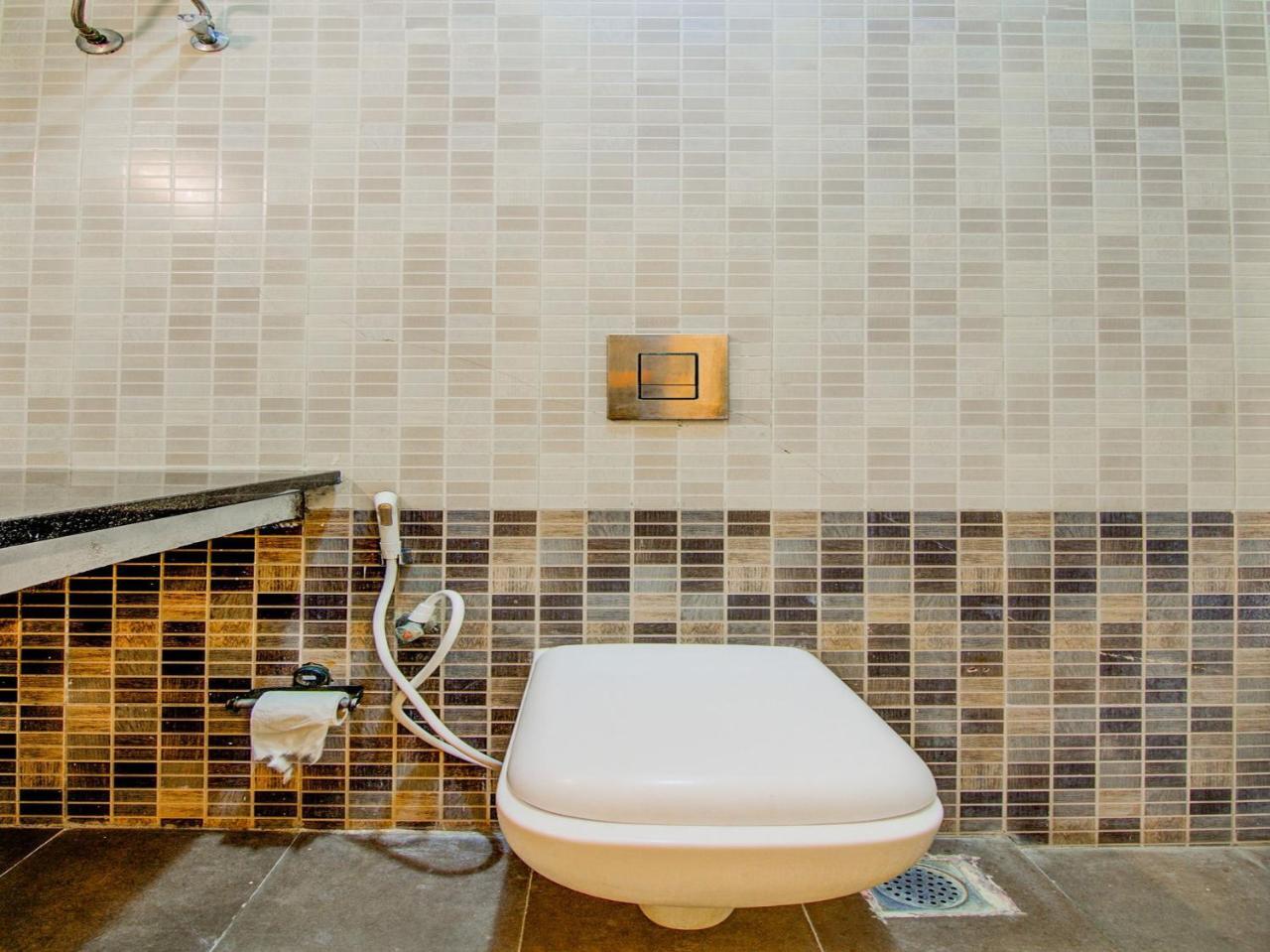 Fabhotel Evlewt Omr Siruseri Esterno foto